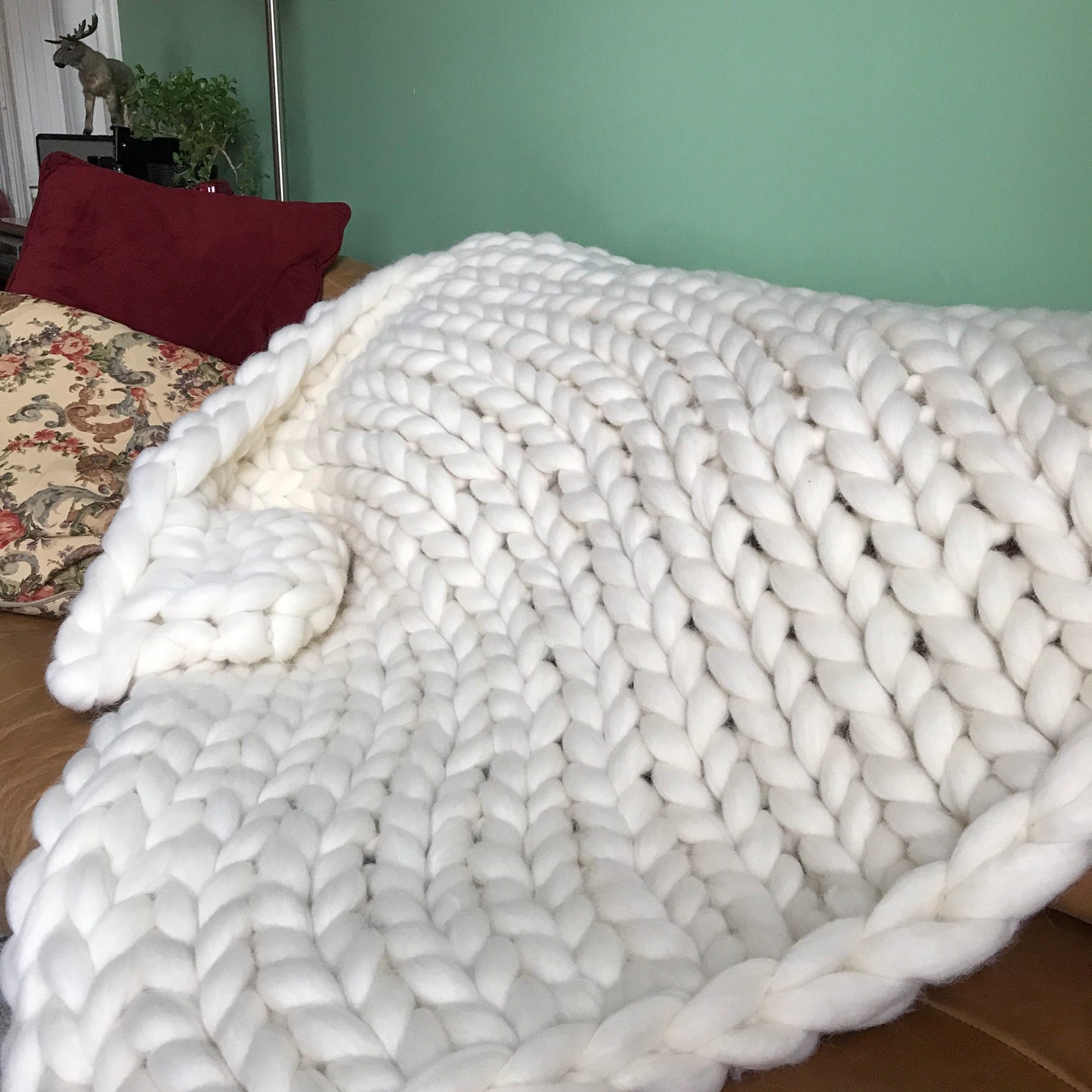 Giant Chunky Knit Blanket/Arm Knit Wool Throw/ Chunky Knit Merino Wool Throw Blanket