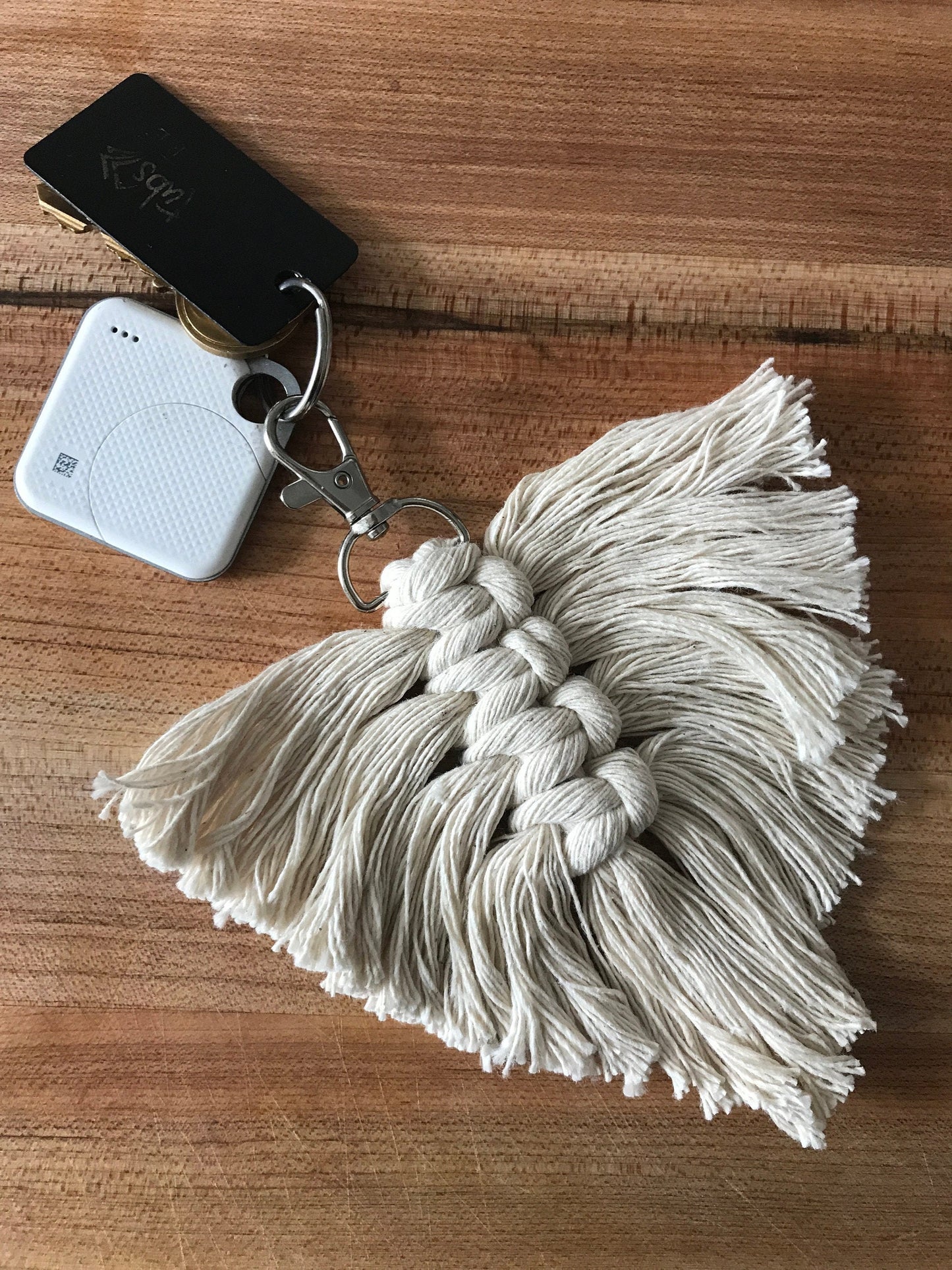 Macrame Leaf Keychain/ Boho Leaf Bag Charm